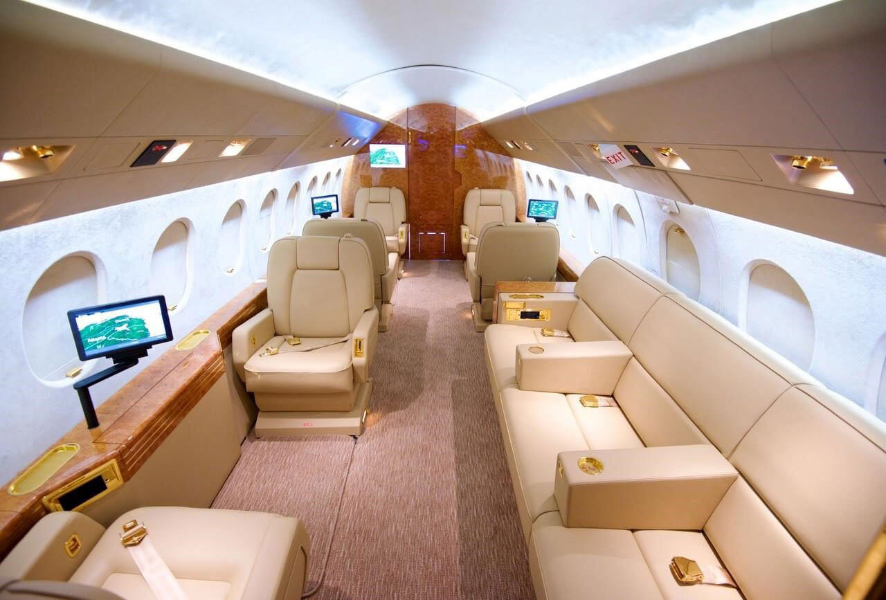 Falcon 2000 Interior
